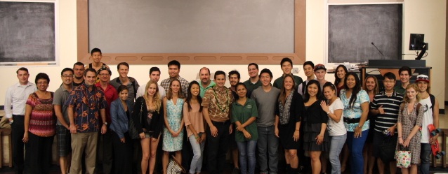 schatz with UH students